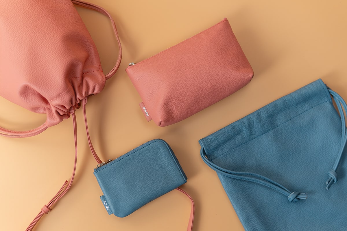 ソメス SOMES ピッコラ キンチャク バッグ 巾着 レザー 牛革