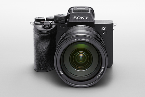 有効約3300万画素の新開発センサー搭載、静止画と動画の撮影性能などを