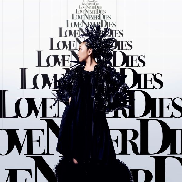 LOVE NEVER DIES-MISIA ART BOOK-【完全生産限定豪華盤】 | MISIA
