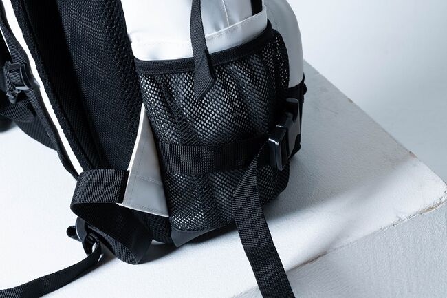 De:TOUR” ﾊﾞｯｸﾊﾟｯｸ-ｽﾍﾟｼｬﾙﾎﾟｰﾁ付-[ﾎﾜｲﾄ]・ReoNa | Sony Music Shop・CD