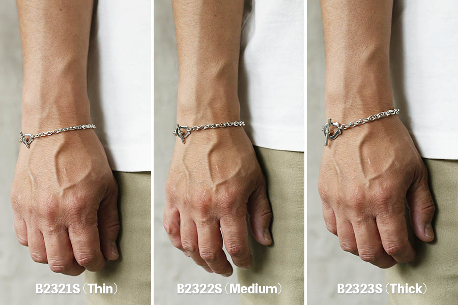 SYMPATHY OF SOUL（シンパシーオブソウル） Medium Horseshoe Toggle