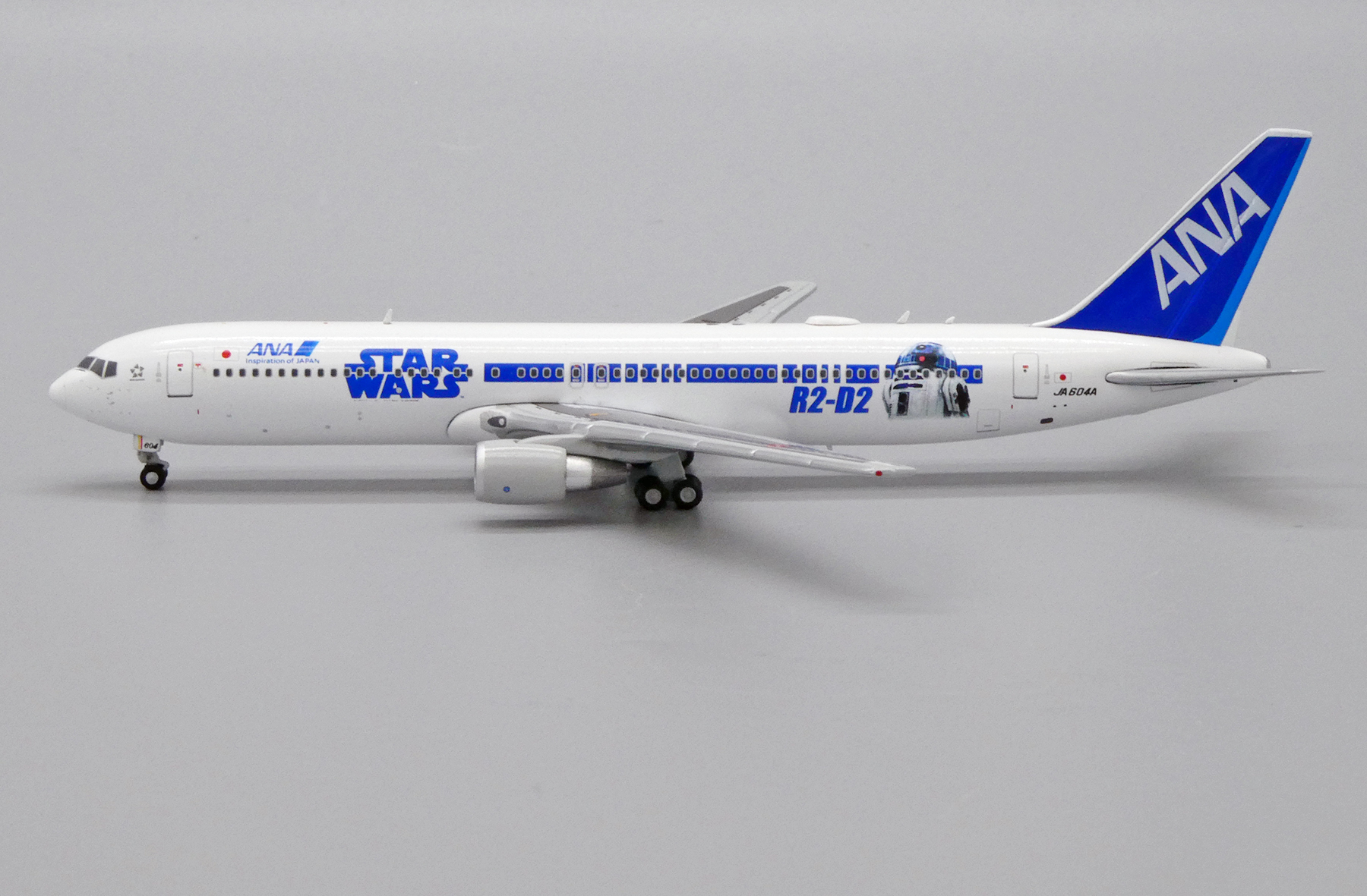 ScaleModelStore.com :: JC Wings 1:400 - EW4763003 - ANA All Nippon