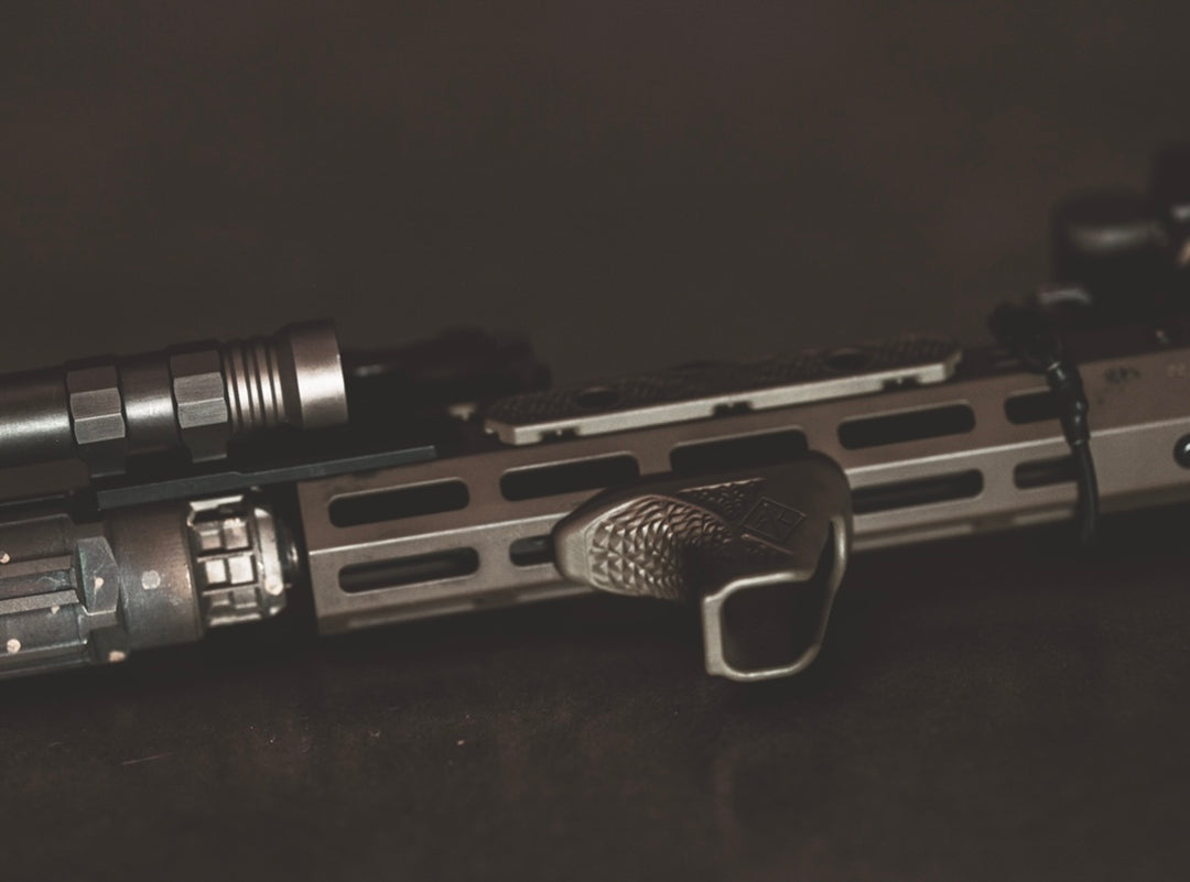 IRREGULAR DEFENSE MHS MBS MRC 等 レプリカ ⁄IRREGULAR