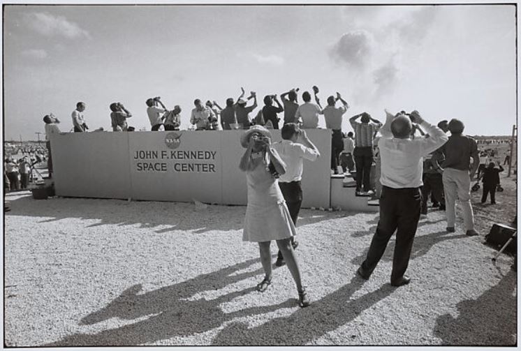 SDMA | Garry Winogrand: Man of the Crowd - San Diego Museum of Art