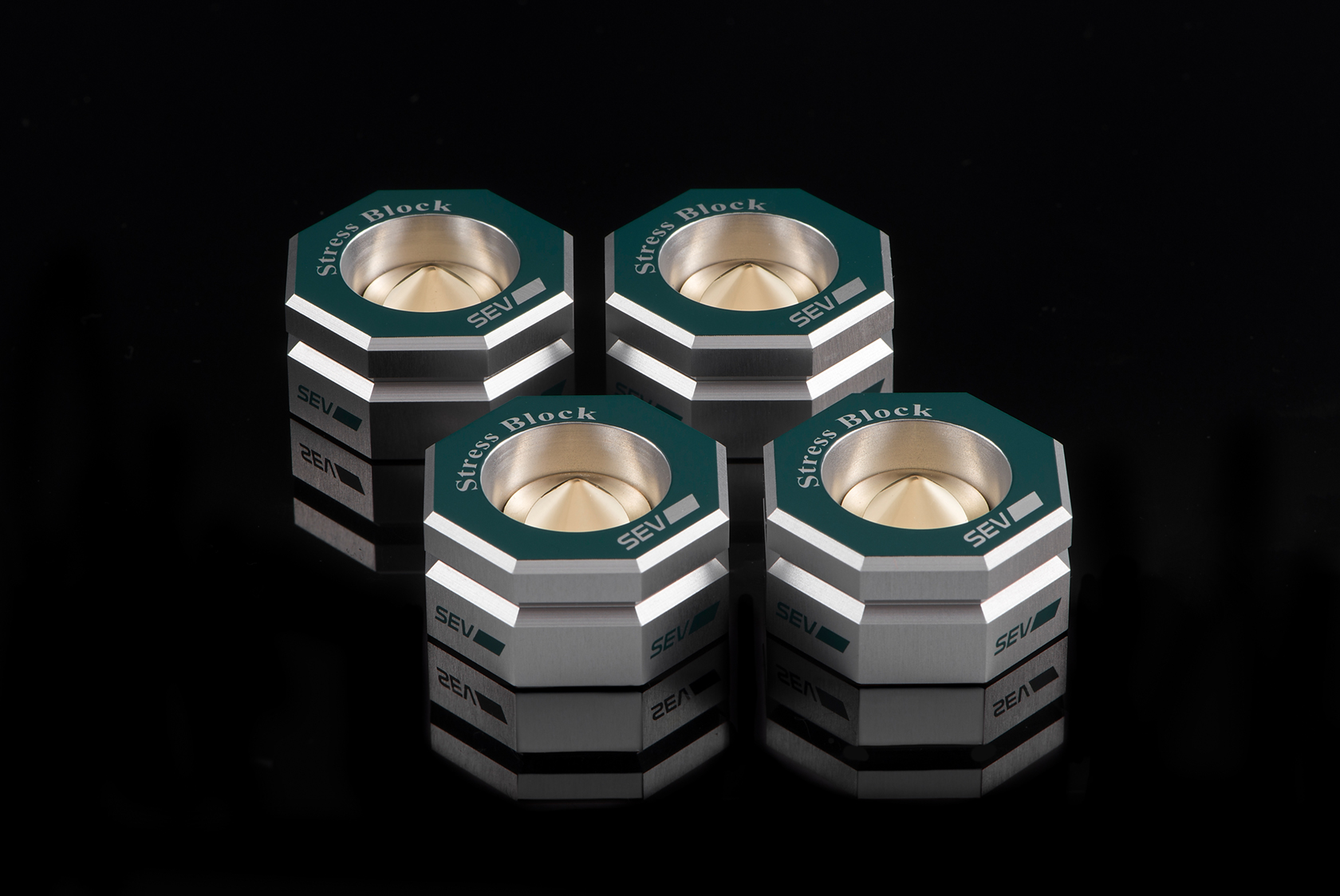 SEV自動車用製品WEBサイト