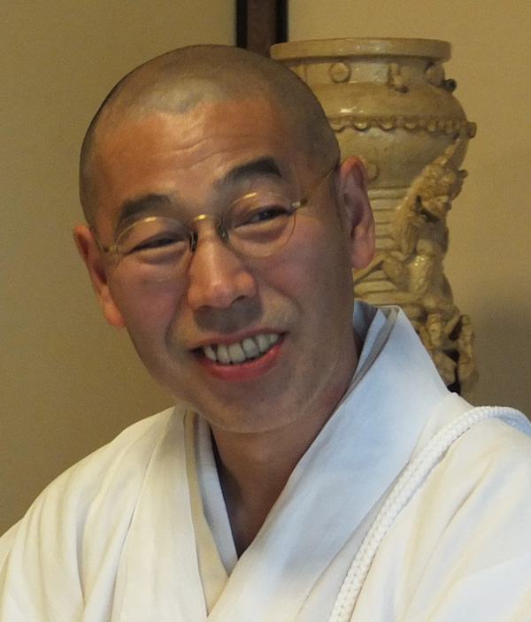 特別公開講座「千日回峰行 山に溶け込むことから見えるもの」 | 公開