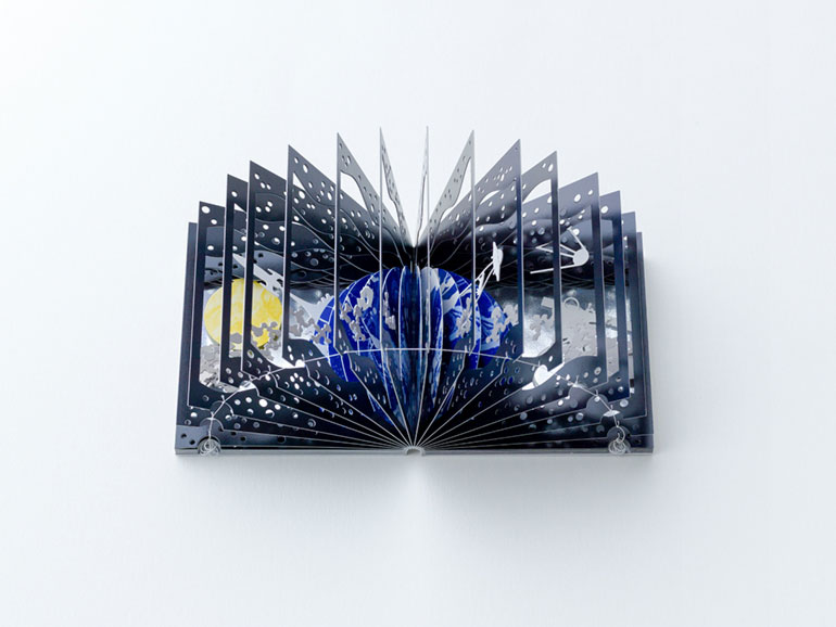 360°BOOK 地球と月｜青幻舎 SEIGENSHA Art Publishing, Inc.