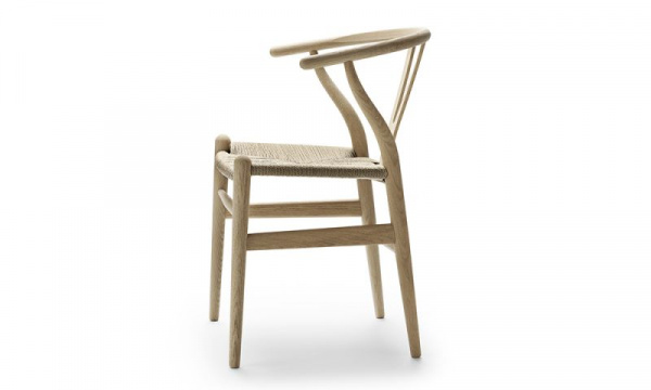 Yチェア CH24 SH43cm / オーク材 ソープ仕上げ 日本サイズCarl Hansen