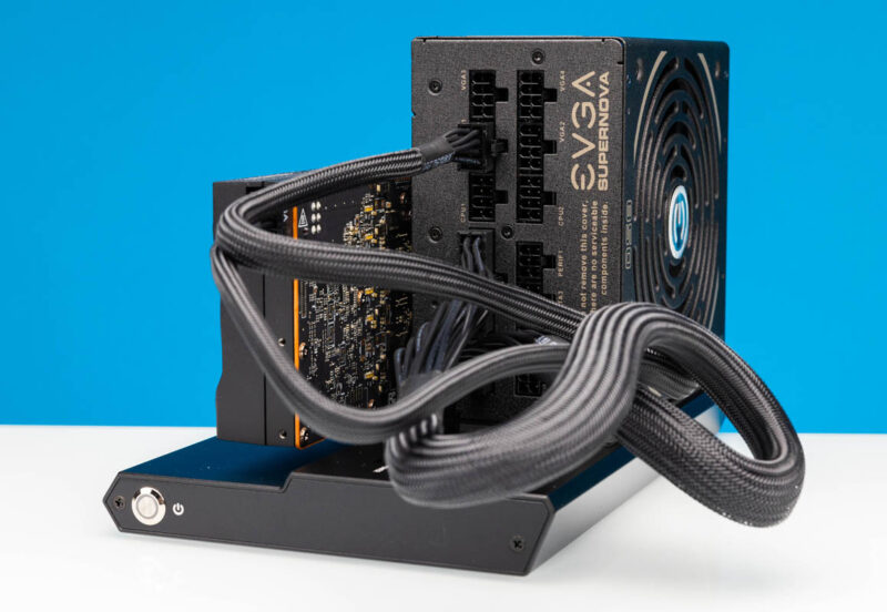 Minisforum DEG1 Oculink eGPU Dock Quick Look - ServeTheHome