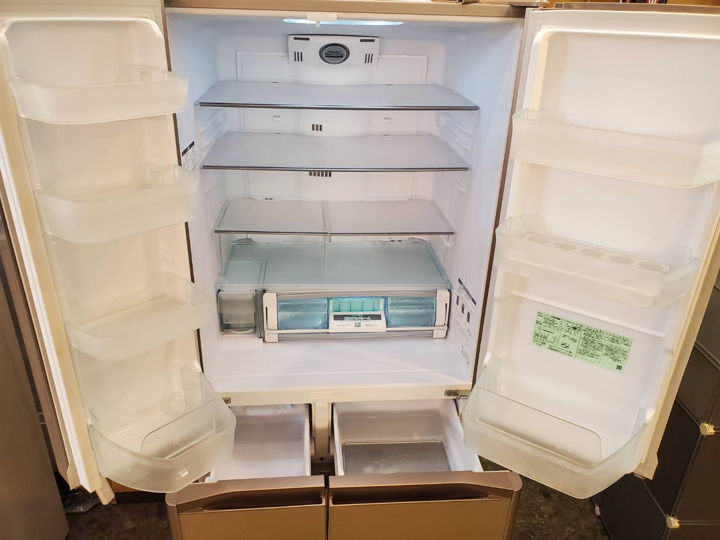 ☆HITACHI 日立 475L 6ドア冷蔵庫 フレンチドア 真空チルド ガラス