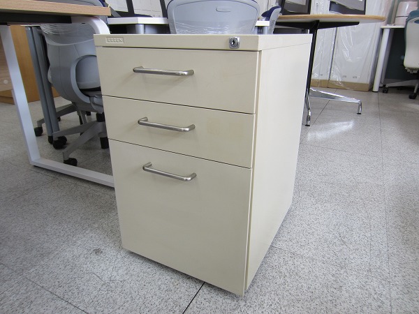 ESSEN 3段デスクワゴン アスプルンド取り扱い 買取しました！ | 愛知と