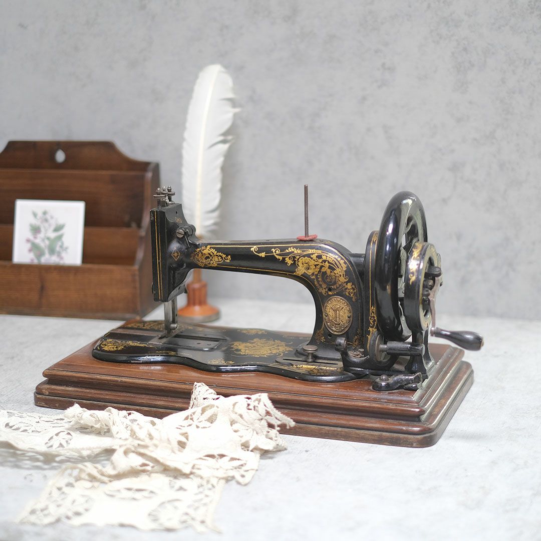 アンティークミシン SINGER アメリカ ソーイングマシーン 1878年