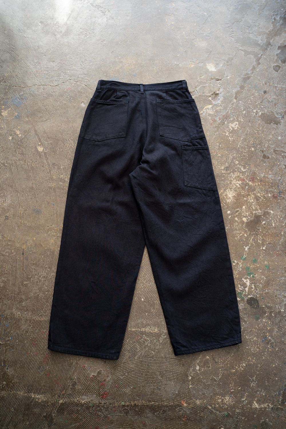 STILL BY HAND - 【25AW】12ozデニムワンタックパンツ(DARK NAVY) | Salty