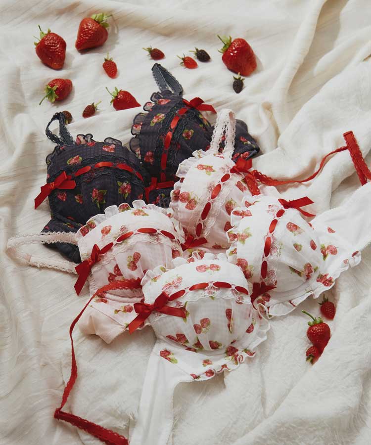 CC76D6EE-6EE5-47B5-A840-