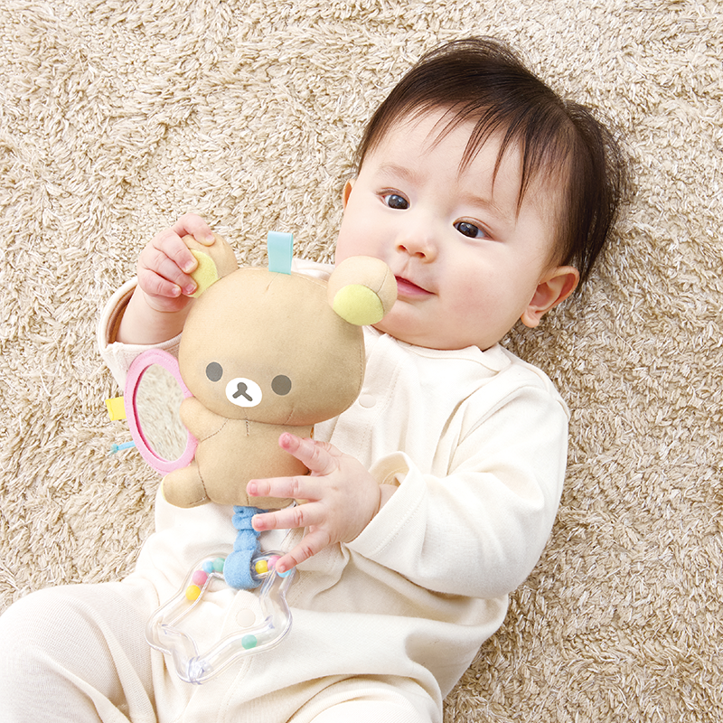どこでも遊べる！手遊びがついたリラックマのぬいぐるみ☆ | San-xネット