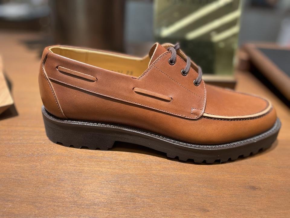 東京ミッドタウン八重洲店】悠三~YUZO~デッキシューズ：SHOP BLOG｜三