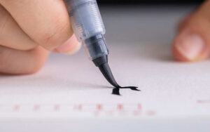 姓名判断！画数で性格もわかる？見方・注意点について解説！ | 資格