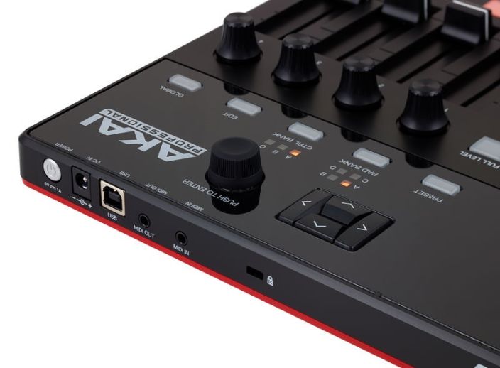 Akai MPD226 - MIDI kontroler