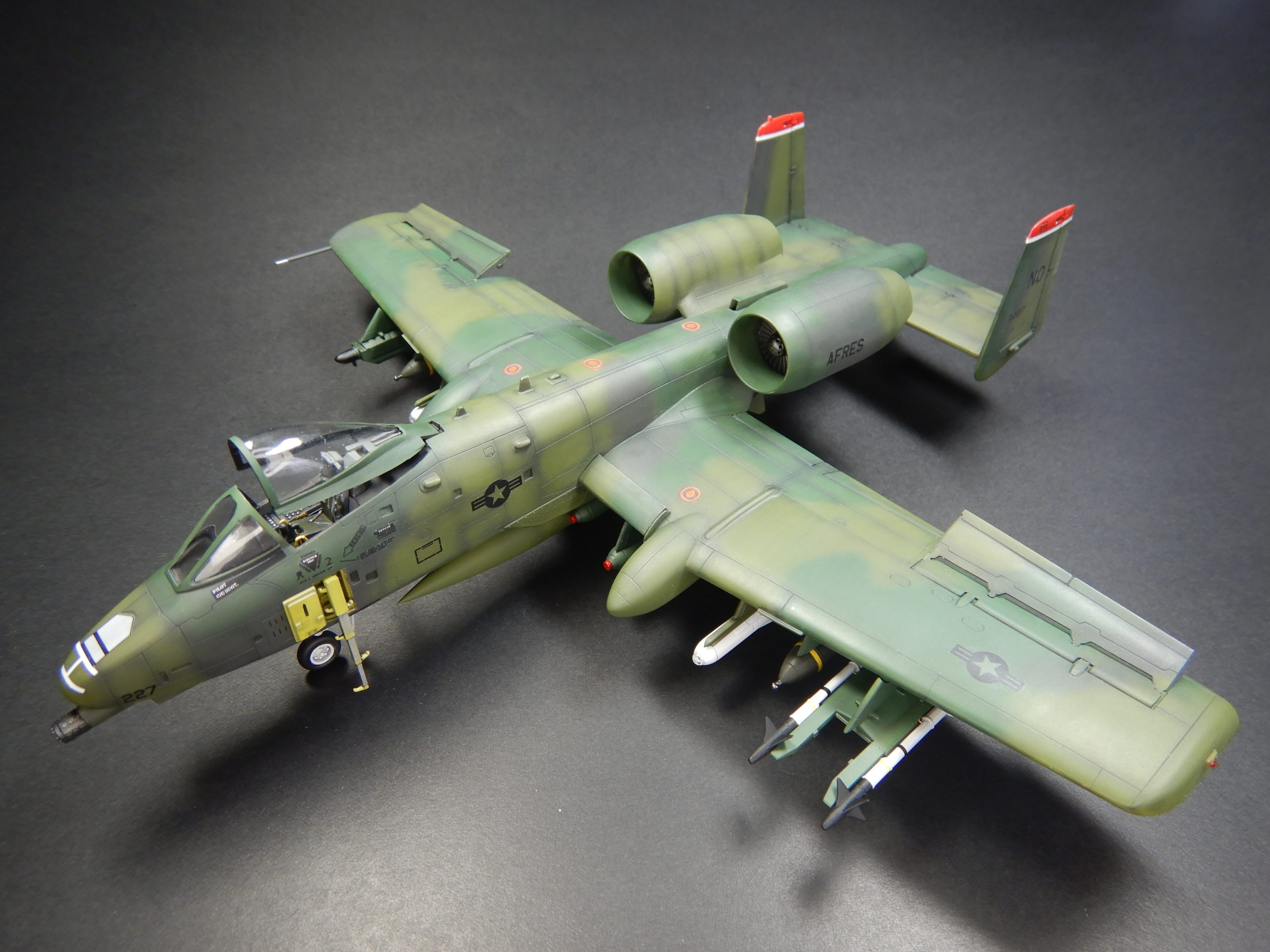 タミヤ 1/72 A-10A サンダーボルトII | 手動式模型工作