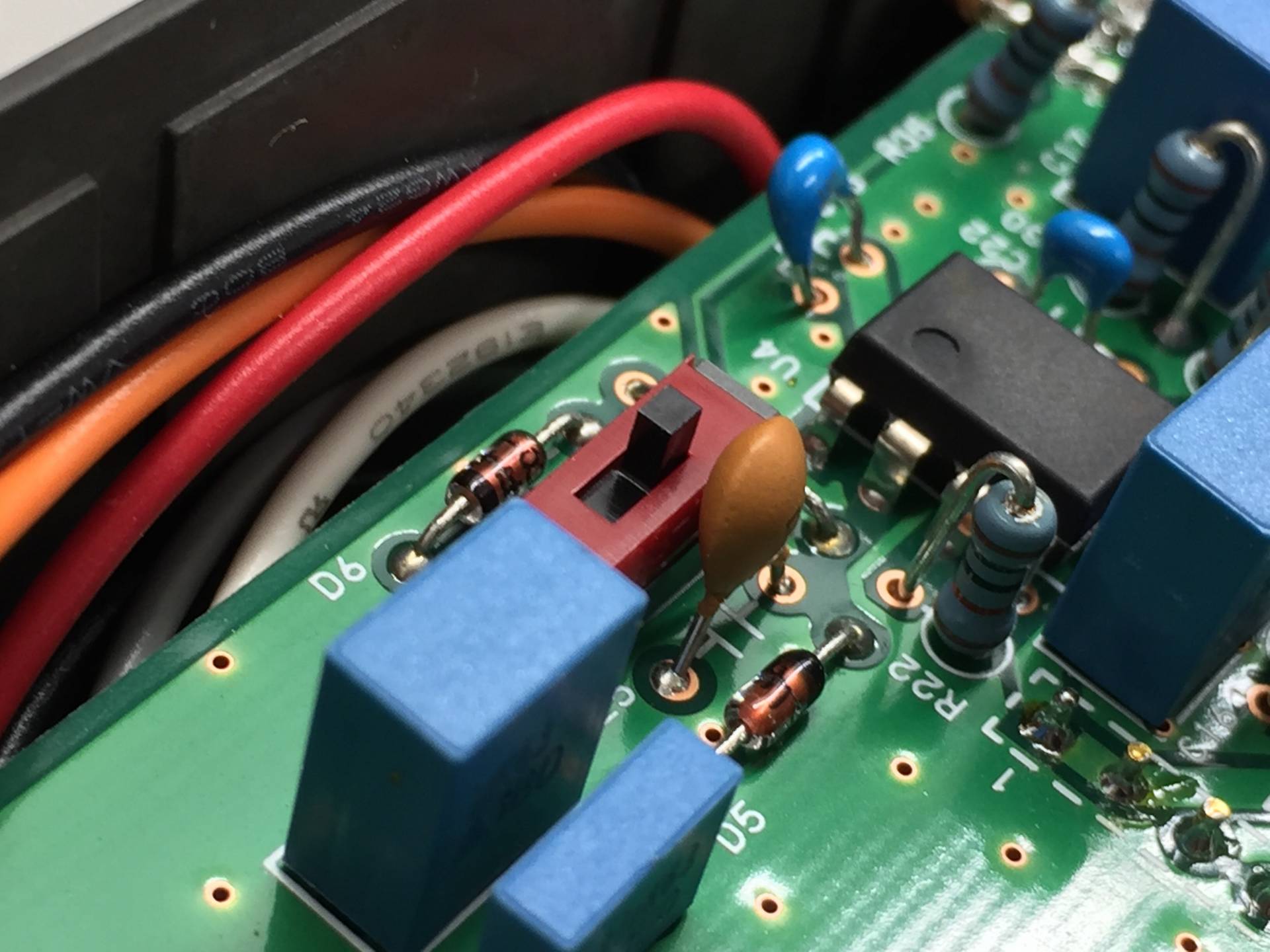 HISS-TERIA 活用術 | Strictly 7 Guitars NEWS