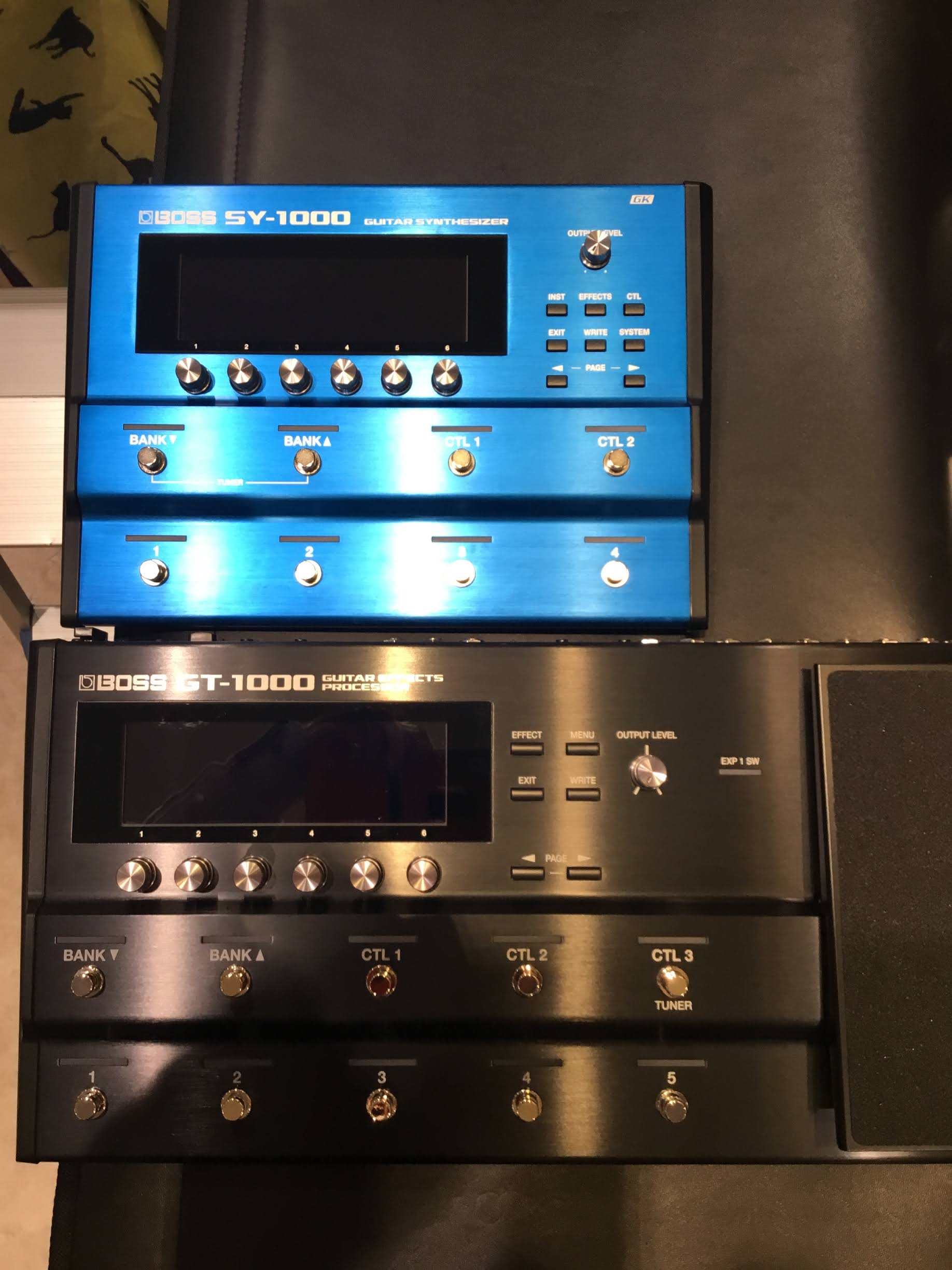 ギターシンセサイザー、、ここに極まる、「BOSS SY-1000」最速レビュー