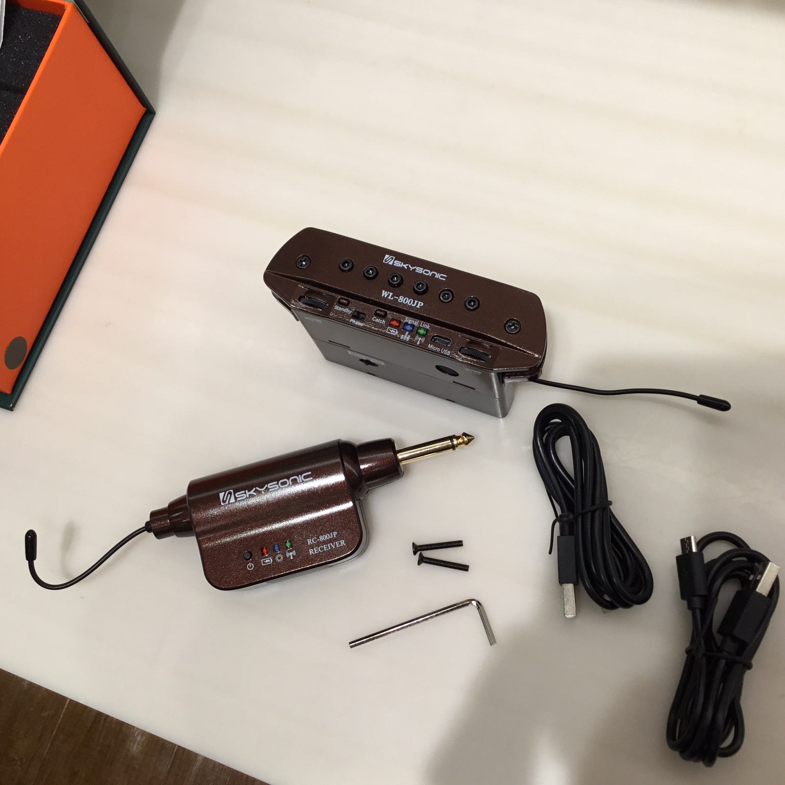 ワイヤレスピックアップ】SKYSONIC（スカイソニック）WL-800JP BR入荷