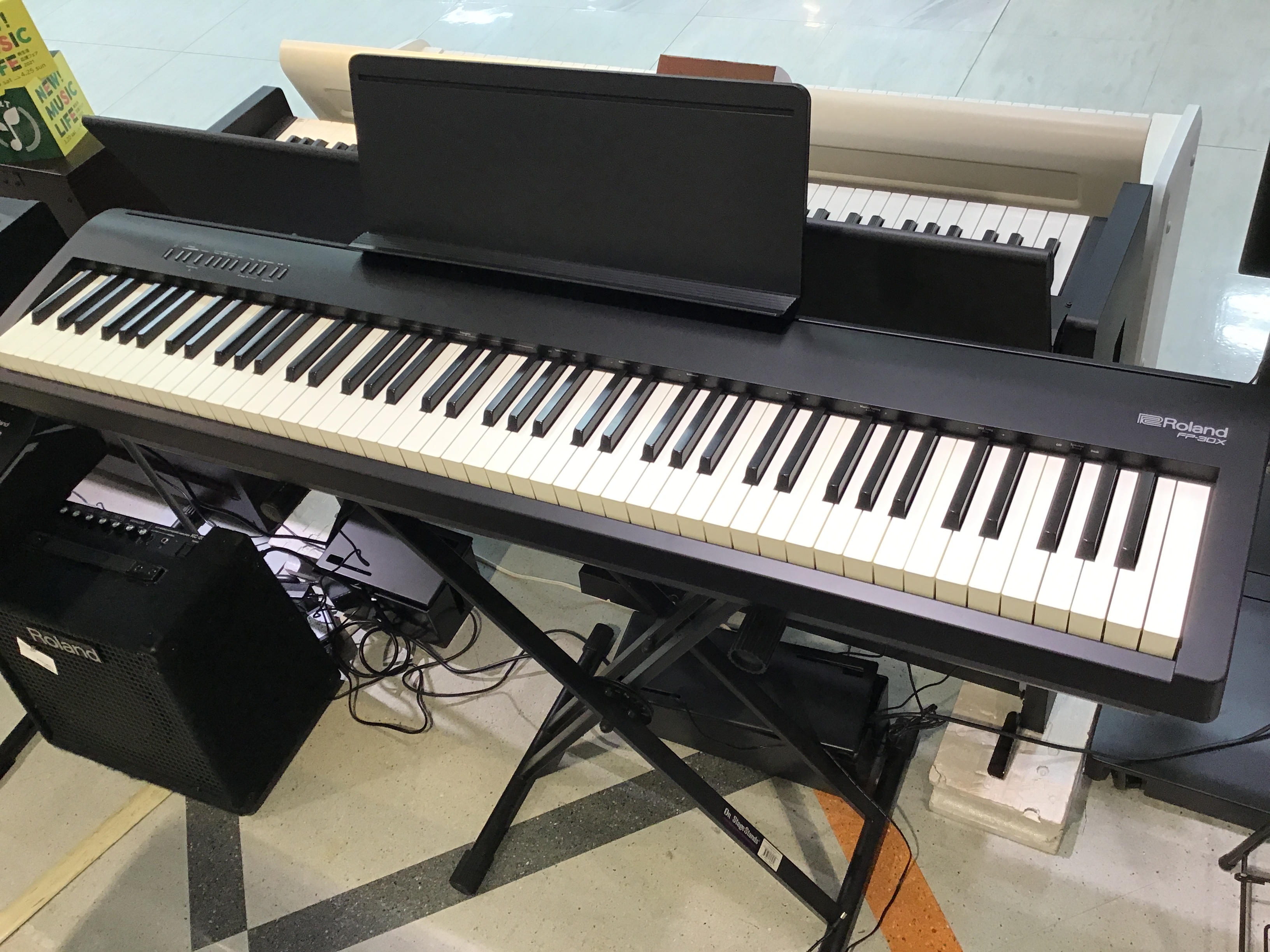 ローランド ポータブル電子ピアノ FP-30X｜島村楽器 水戸マイム店