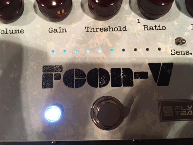 FLYING TEAPOTの新作コンプレッサーFcon-Vが入荷です！！｜島村楽器