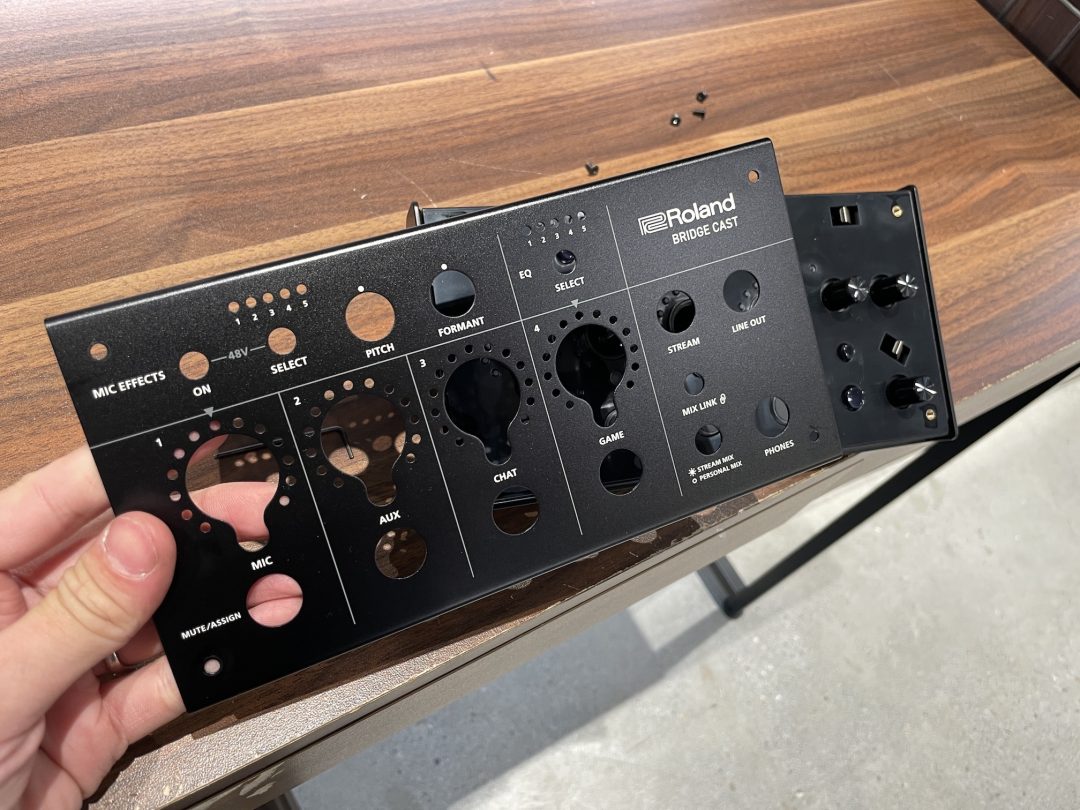 ご注文お受付中】Roland BRIDGECAST ゲーム配信に特化したオーディオ