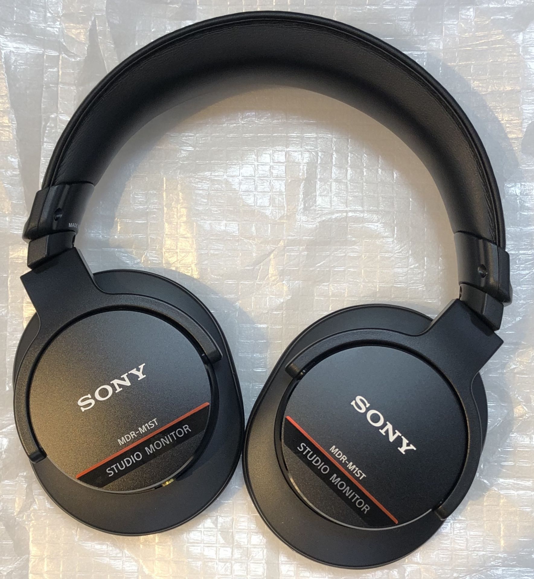 モニターヘッドホン】 SONY / MDR-M1ST入荷しました！MDR-CD900STの