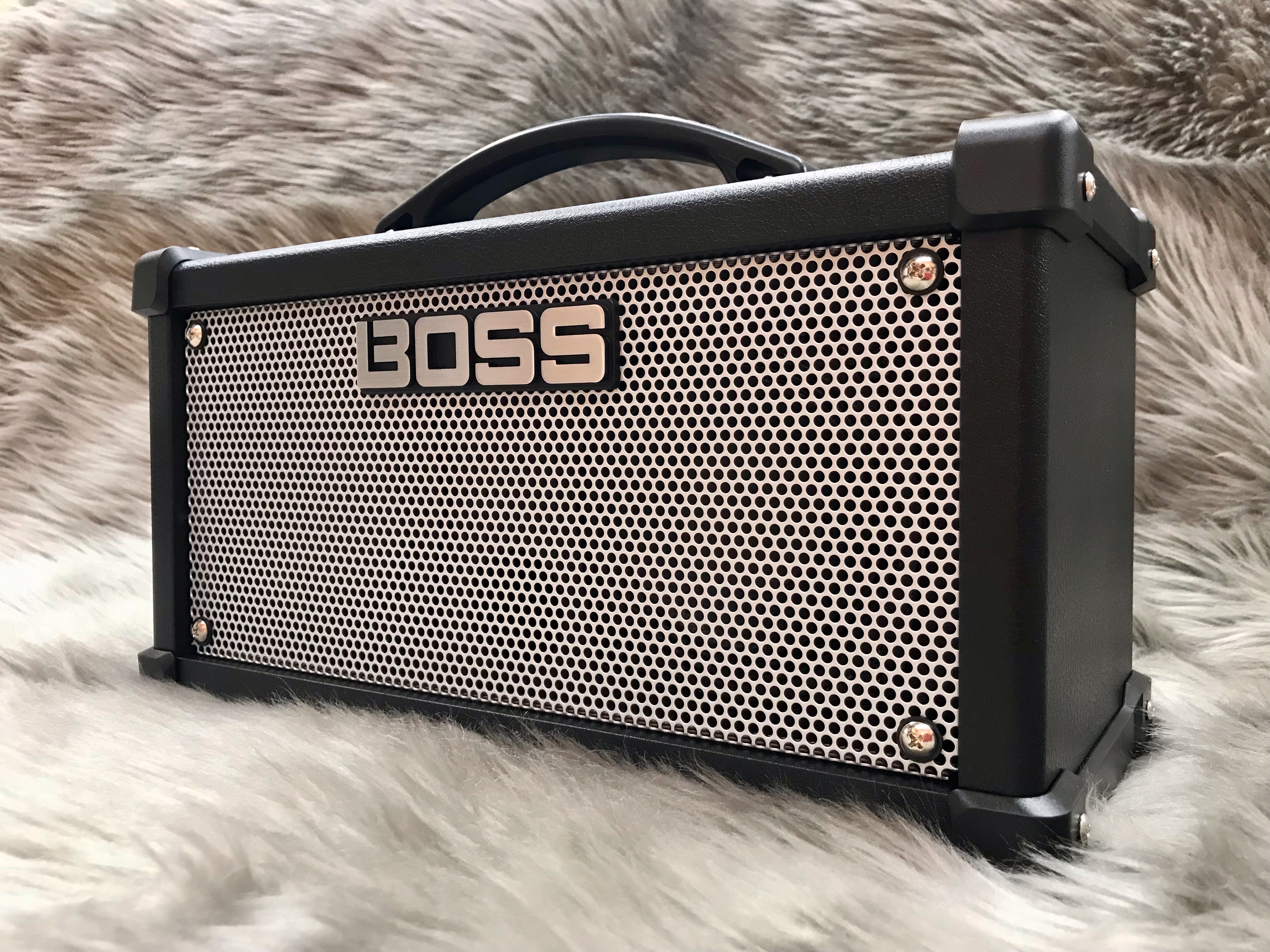 新製品情報】BOSS DUAL CUBE LX11月26日(土)発売｜島村楽器 イオン