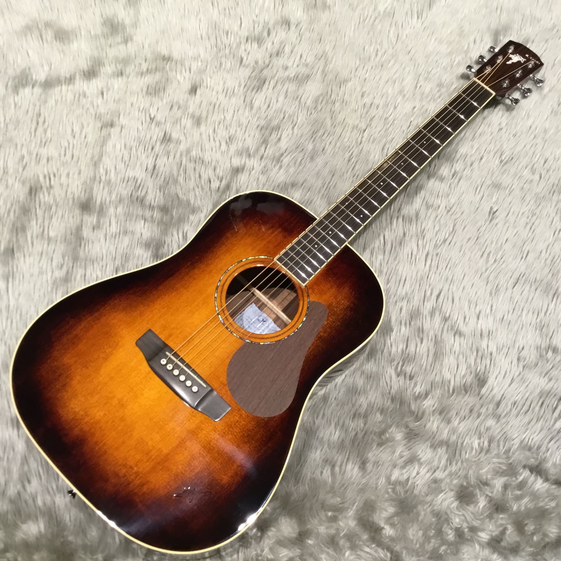 アコースティックギター】純国産「K.yairi」アコースティックギター