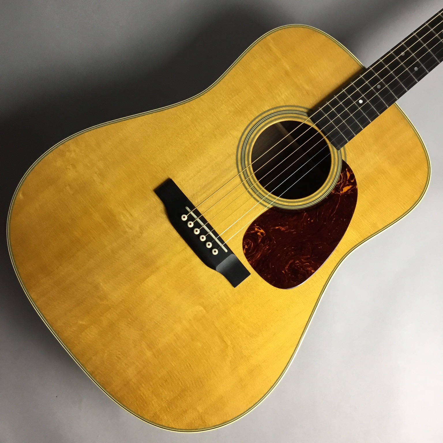 中古ギター入荷速報！】Martin D-28 Standard（Natural）が入荷しま