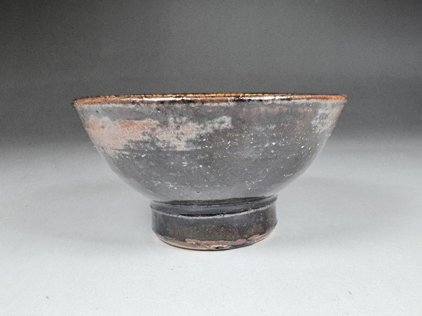 壷屋焼 人間国宝 金城次郎 水滴 金城敏男 ぐい呑 | 新栄堂