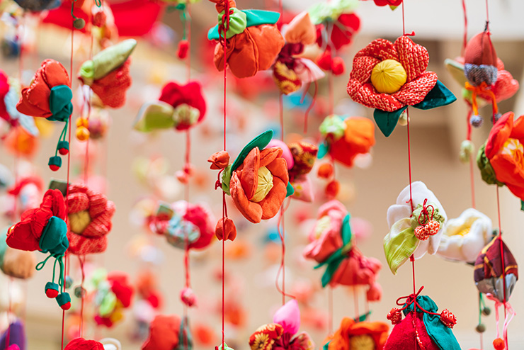 桃の節句は「つるしびな」で華やかに！種類や飾り方、作り方まで紹介