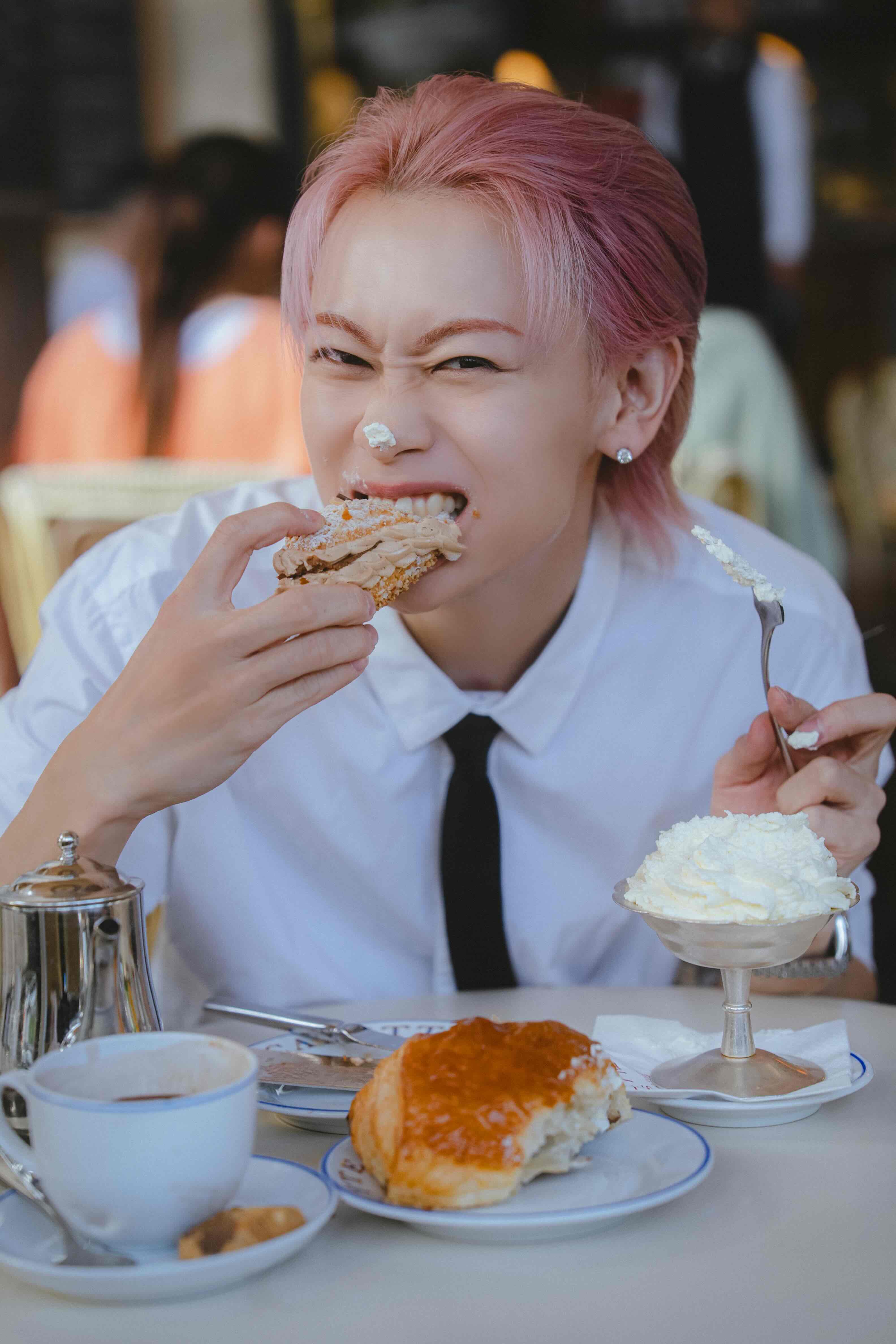 超特急シューヤ1st写真集「TRENTE」 | SDP