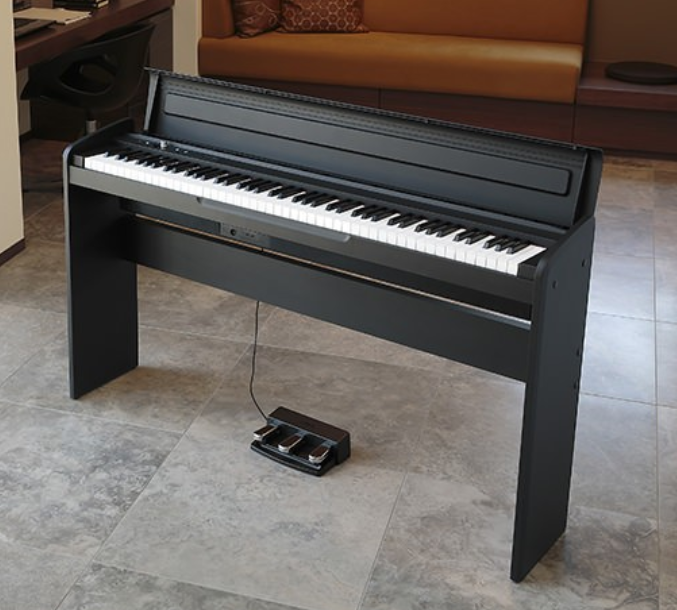 Korg LP-180-BK - black Digital piano with stand