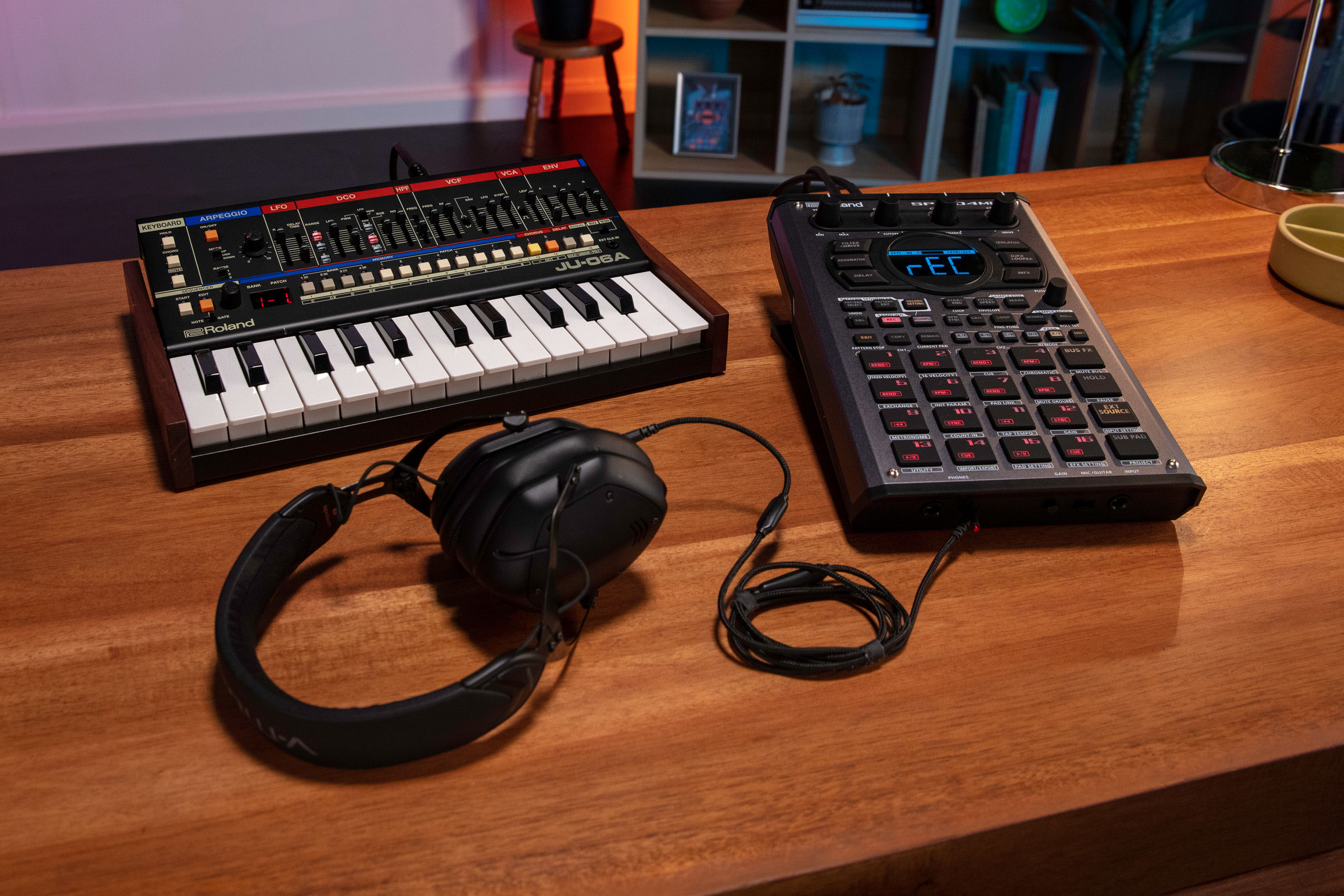 Roland SP-404 MKII Sampler