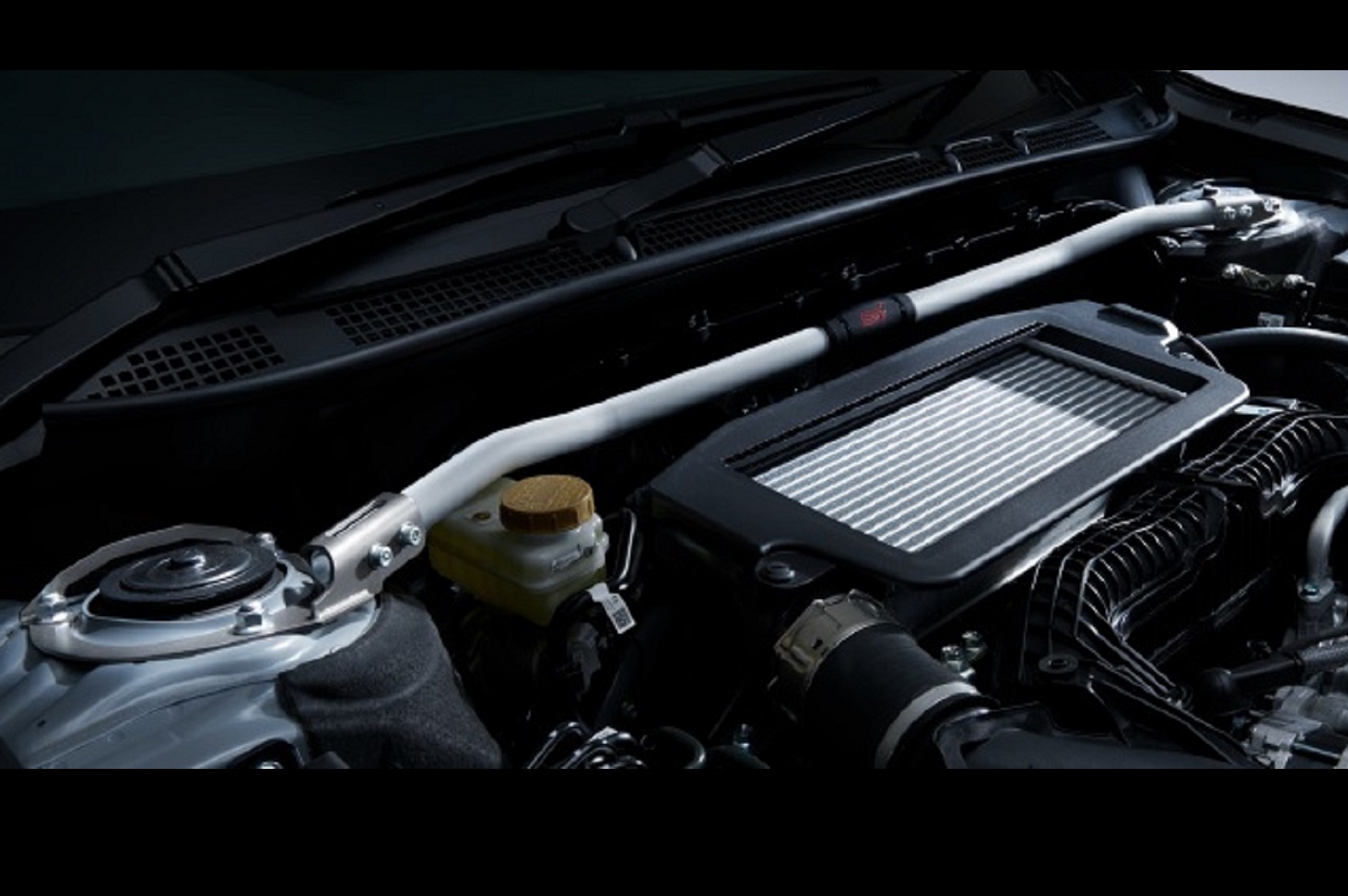 フレキシブルタワーバー：LEGACY OUTBACK（BT）｜パフォーマンスパーツ