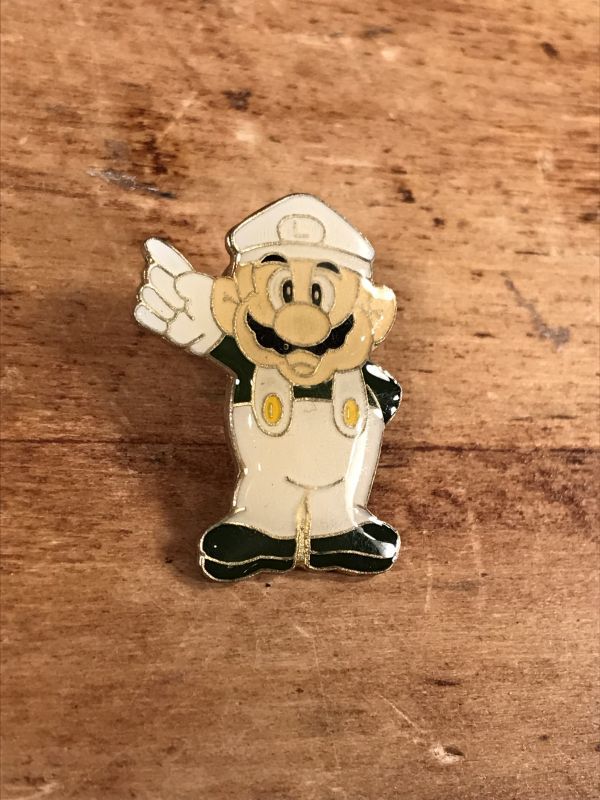 Nintendo Of America Super Mario “Luigi” Pins ルイージ ビンテージ