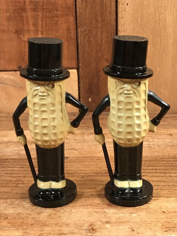 Planters Mr.Peanuts Salt & Pepper Shakers ミスターピーナッツ