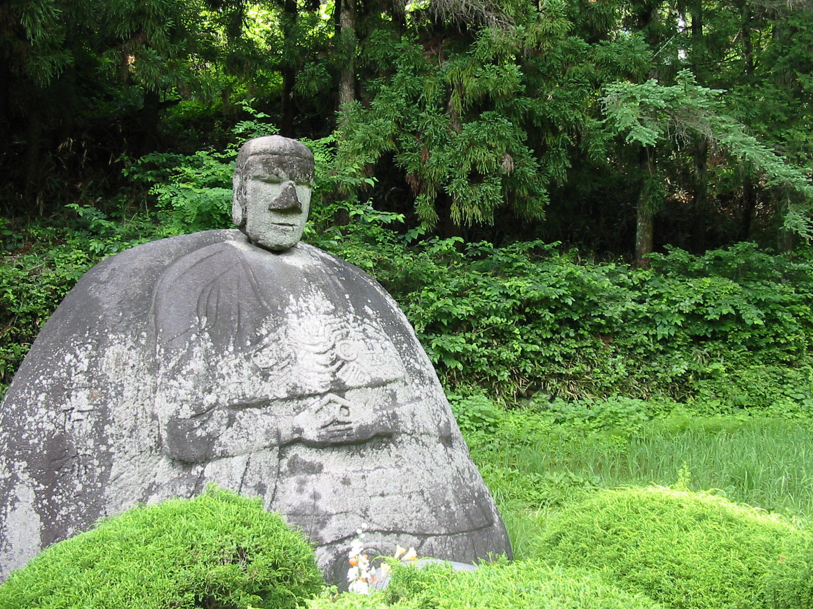 万治の石仏（まんじのせきぶつ） Manji No Sekibutsu(Stone Buddha
