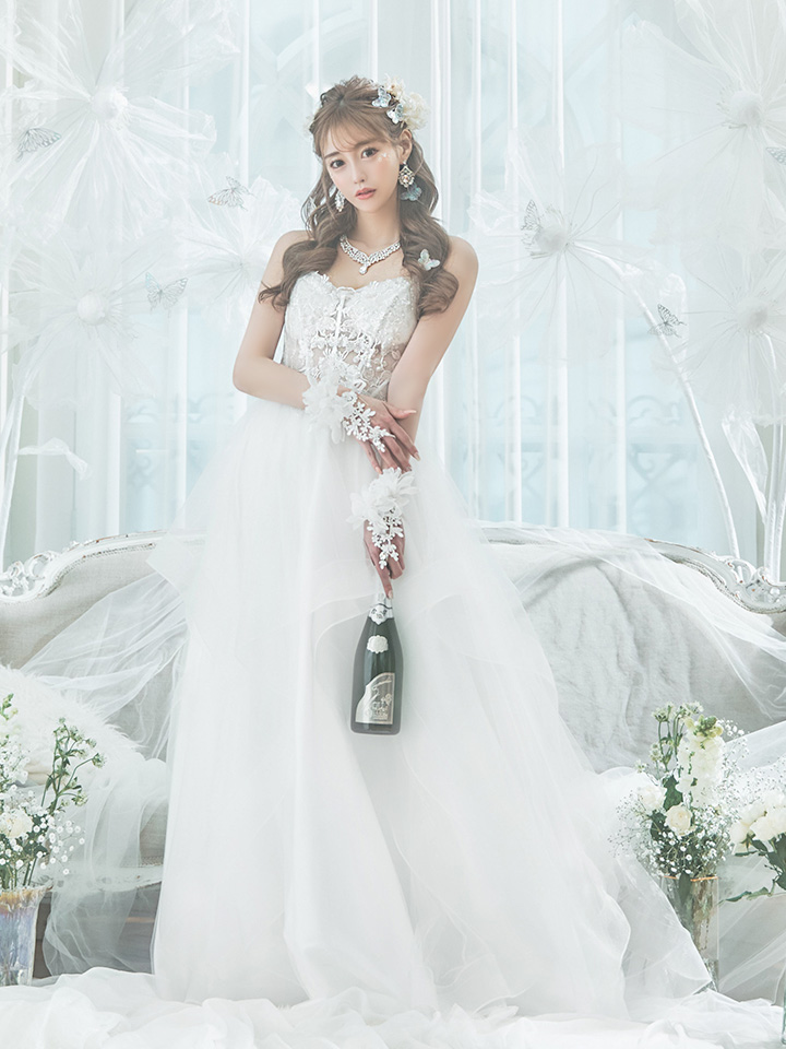 貴咲モエカ/関西コレクション着用】【Lip line/リップライン