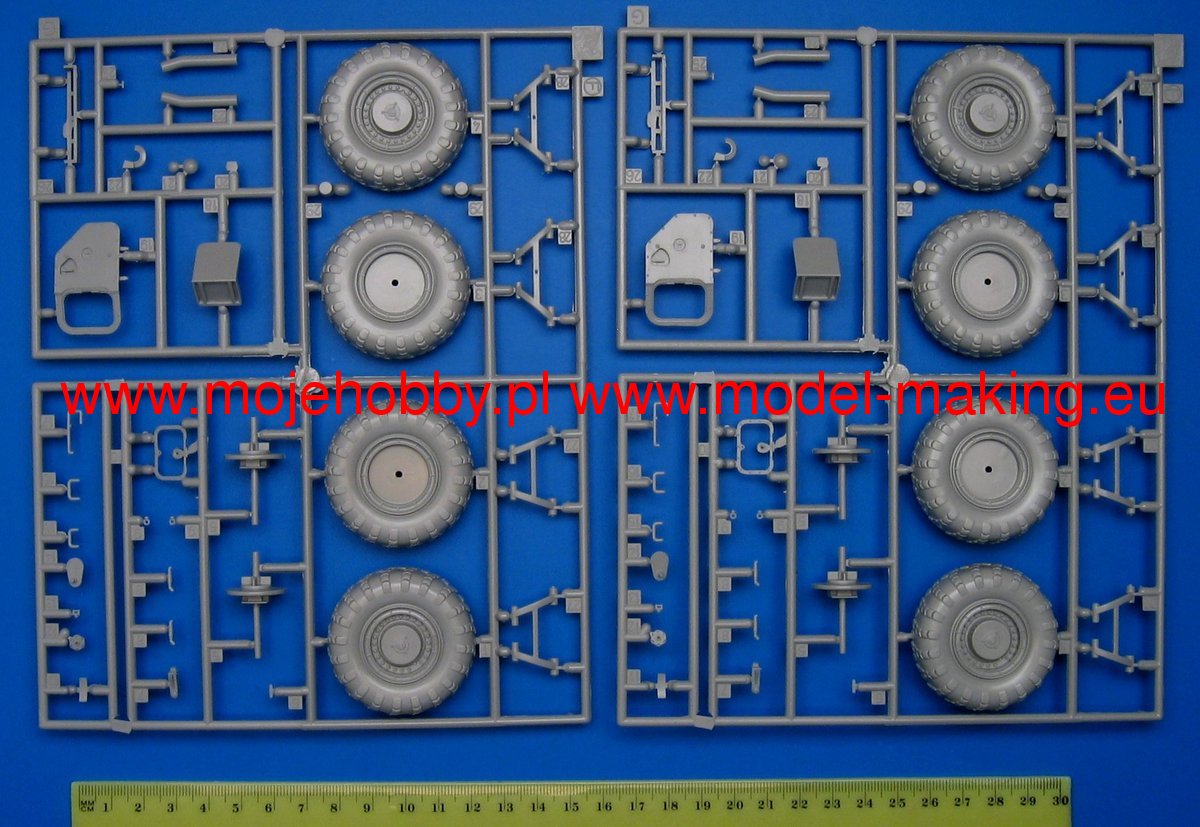 SS-1c 'SCUD B' w/MAZ-543 TEL Dragon 3520