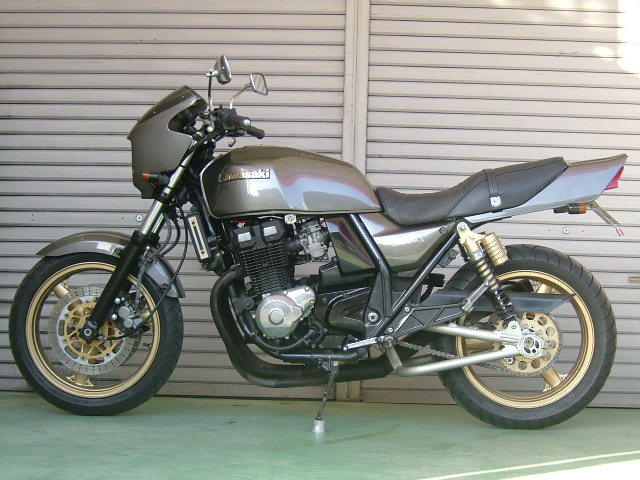 スペックエンジニアリング｜ZRX400ホイール加工