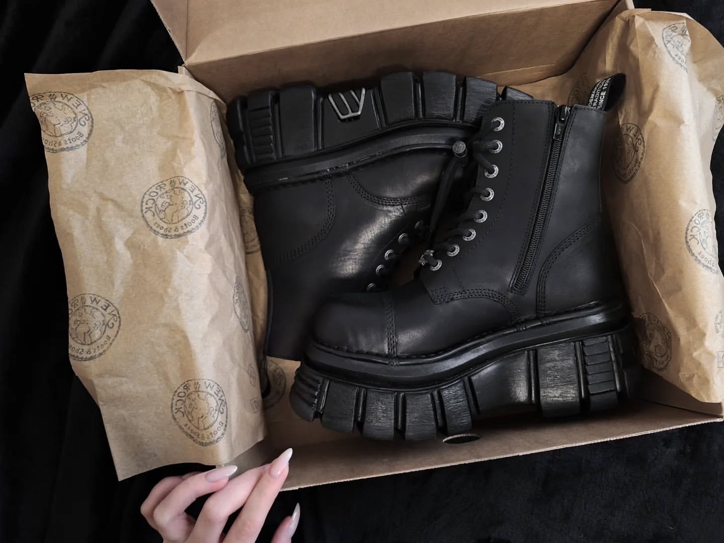 取り寄せ]M.NEWMILI083-S21 / プレート / 厚底ブーツ / 本革【NEW ROCK