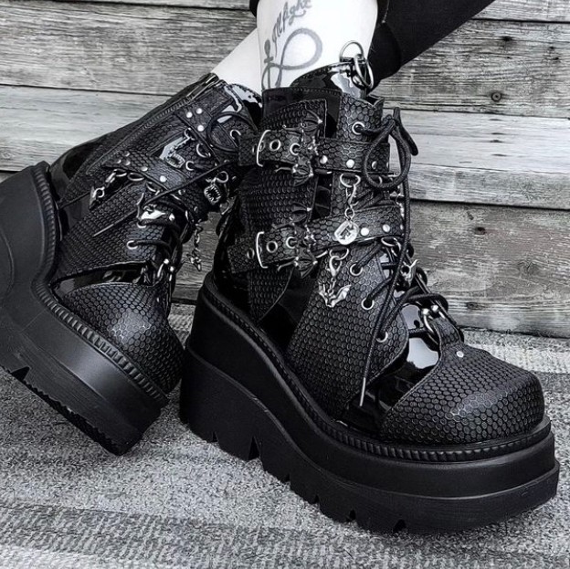 取り寄せ]SHAKER-66 / 厚底ブーツ【DEMONIA】 | Spider Rock Web