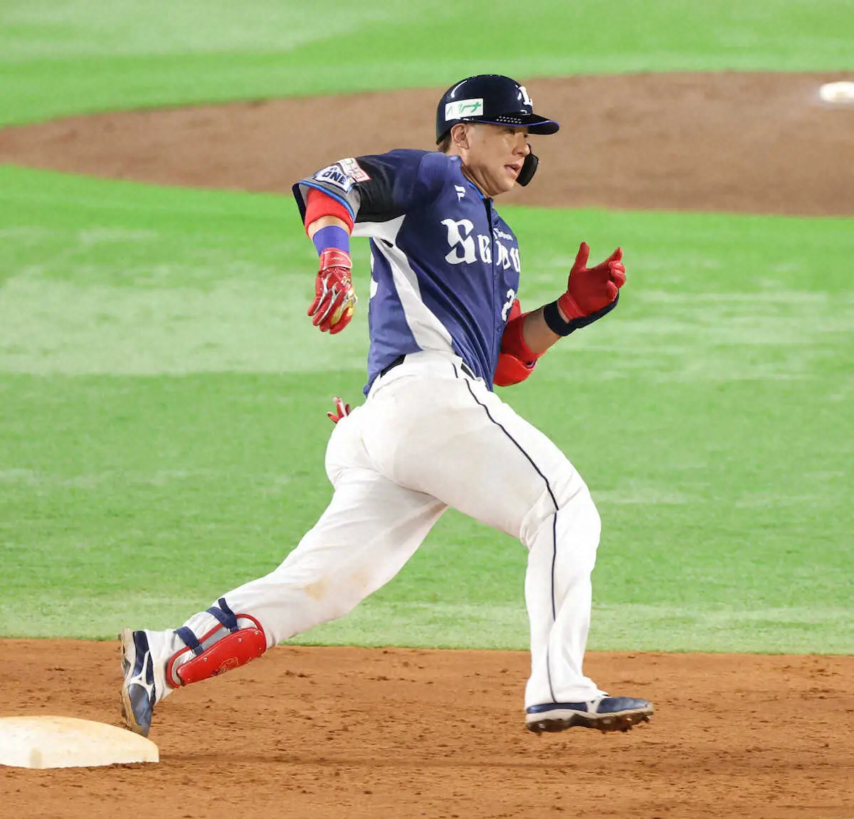 西武・炭谷銀仁朗が8年ぶりの“レア打”で3連勝へ向けて反撃 プロ19年目