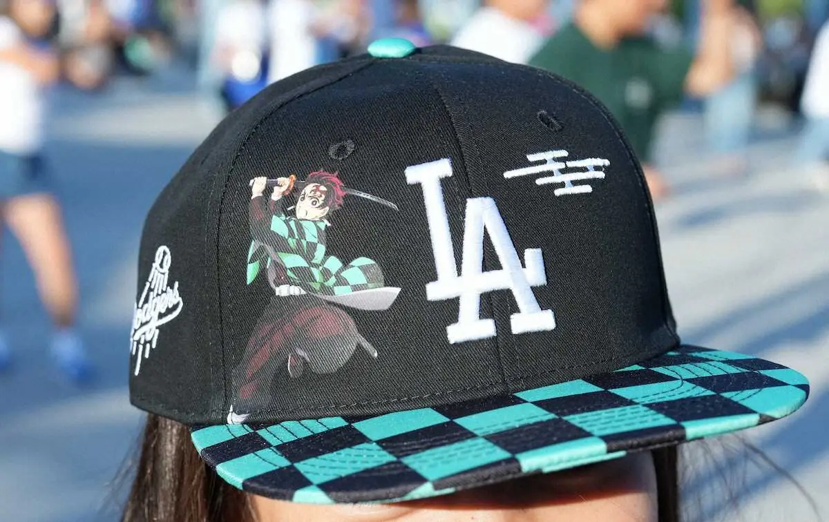 日本でも高額転売 ドジャース「鬼滅の刃」とコラボ 特製キャップ2万円