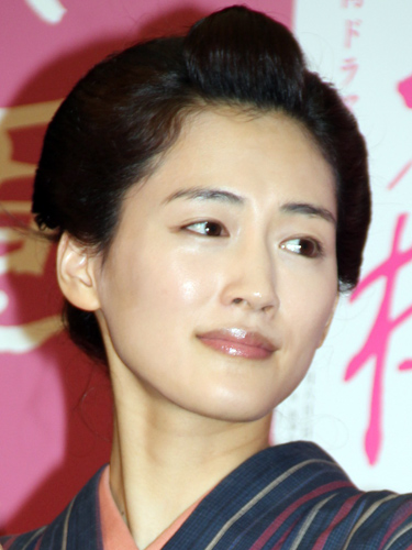 八重の桜」スタッフが語る綾瀬はるかの「人間力」 - スポニチ Sponichi